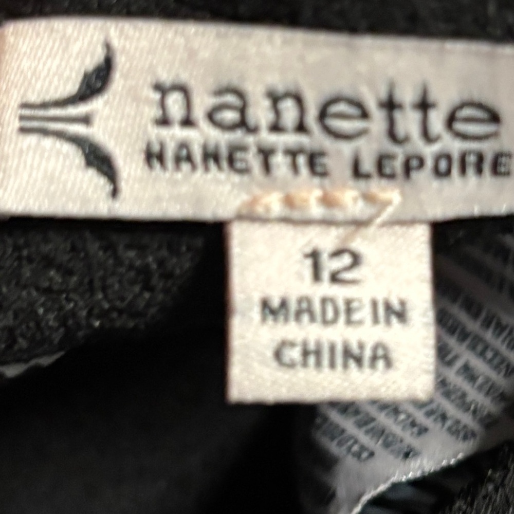 Nanette Lepore Black Pants Size 12. SKU 21 - Picture 10 of 10